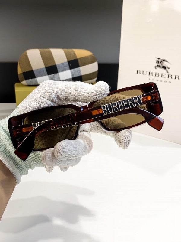 Burberry Sunglass
