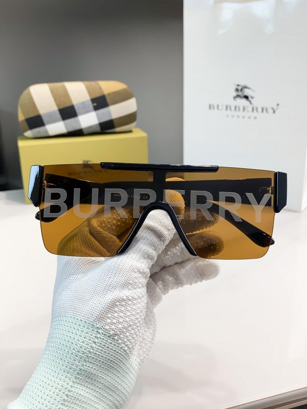Burberry Sunglass