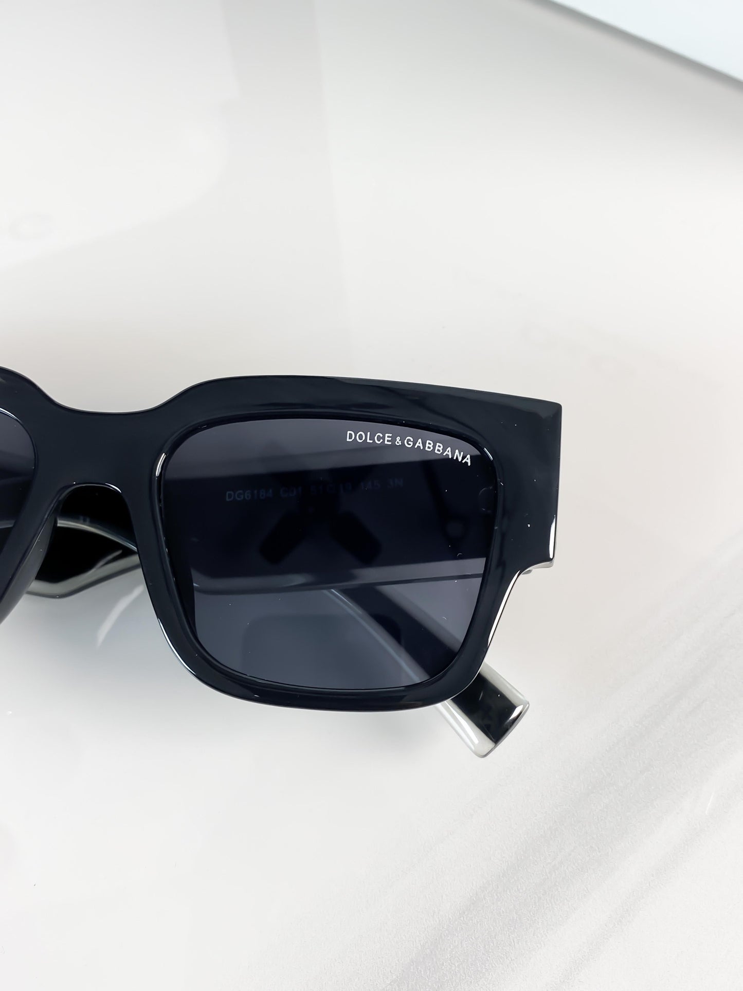 Dolce & Gabbana Sunglass