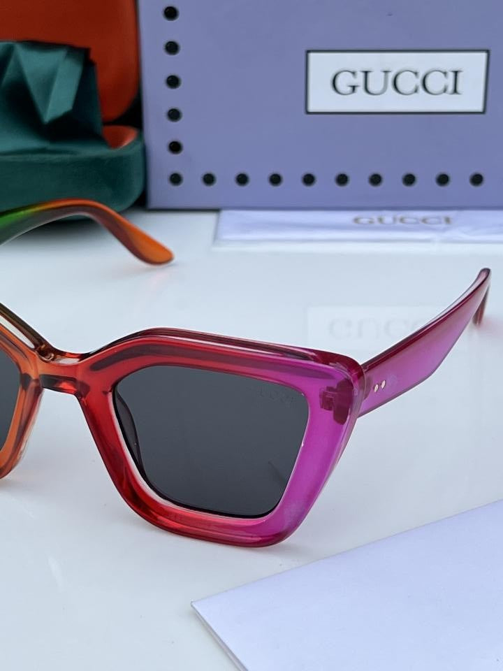 Gucci Sunglass