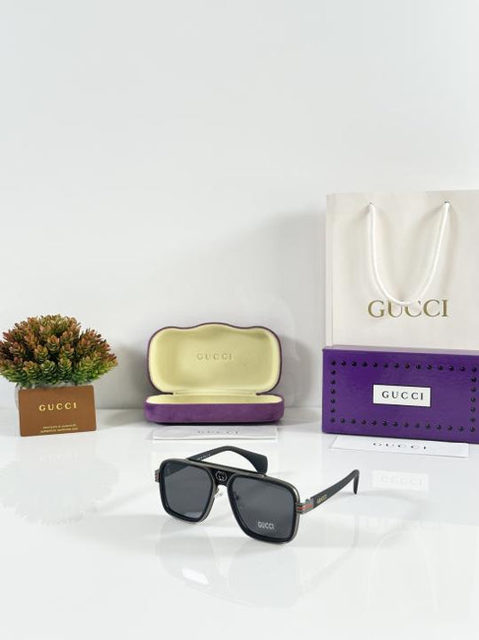 Gucci Sunglass