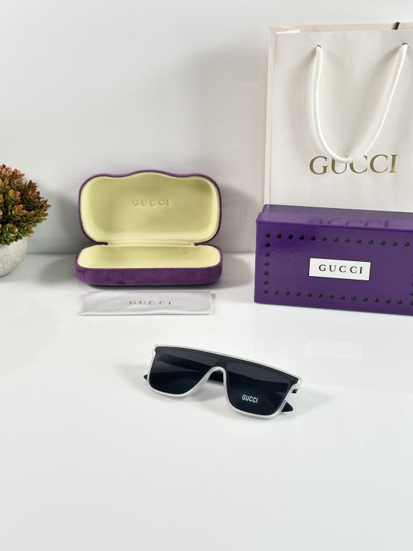 Gucci Sunglass