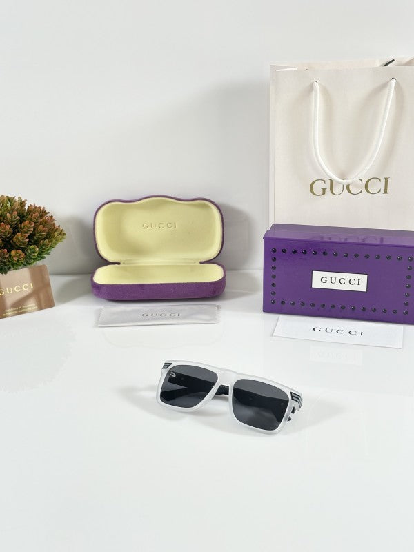 Gucci Sunglass