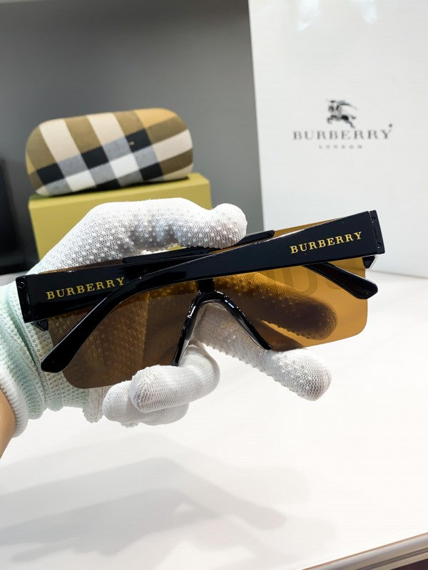 Burberry Sunglass