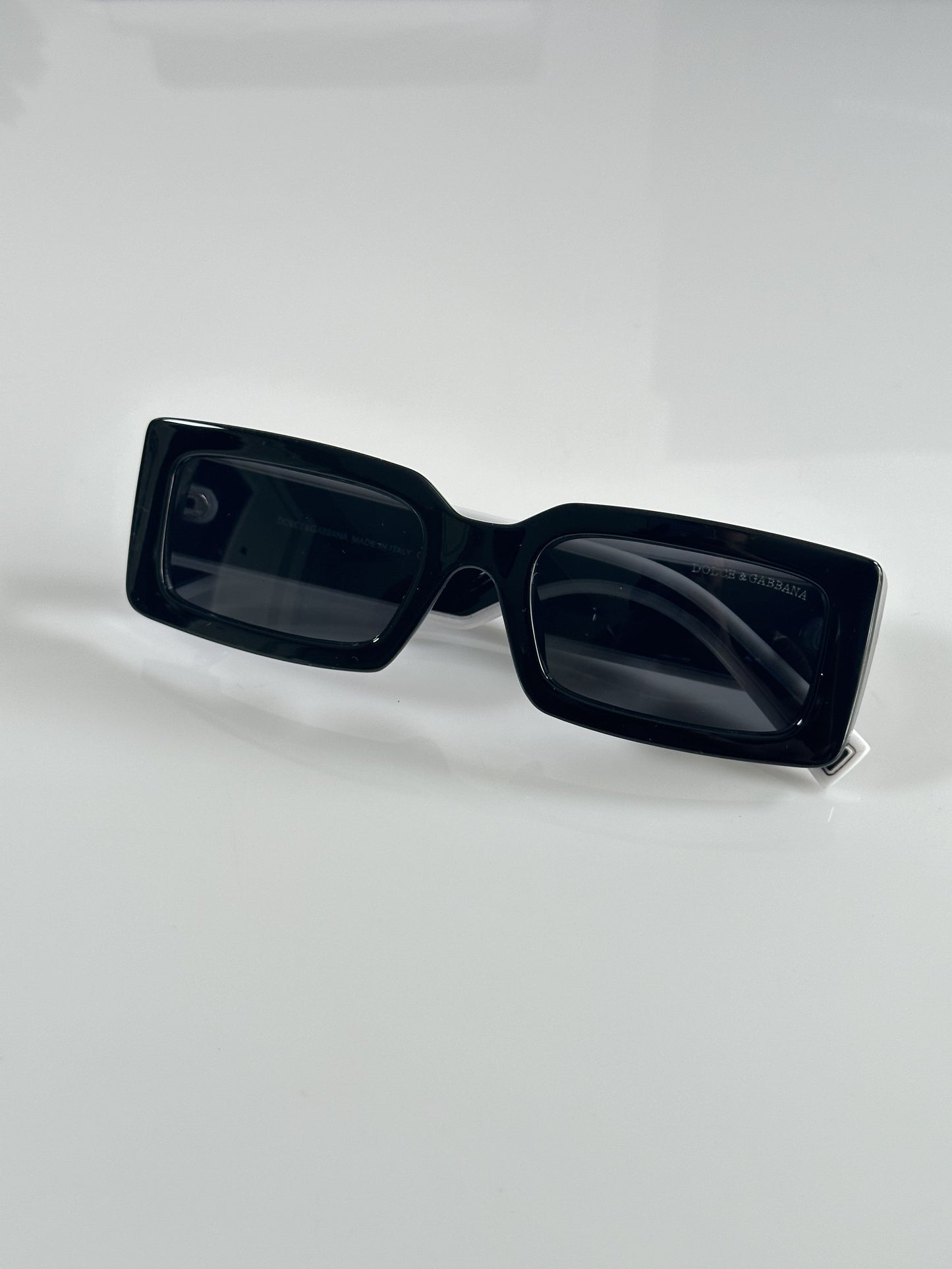 Dolce & Gabbana Sunglass
