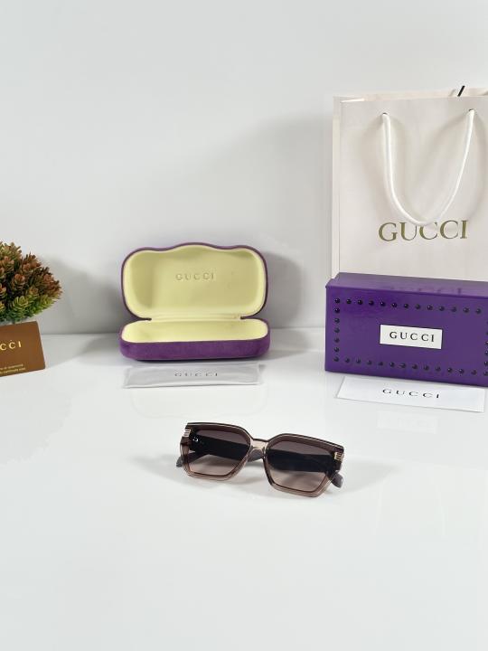 Gucci Sunglass