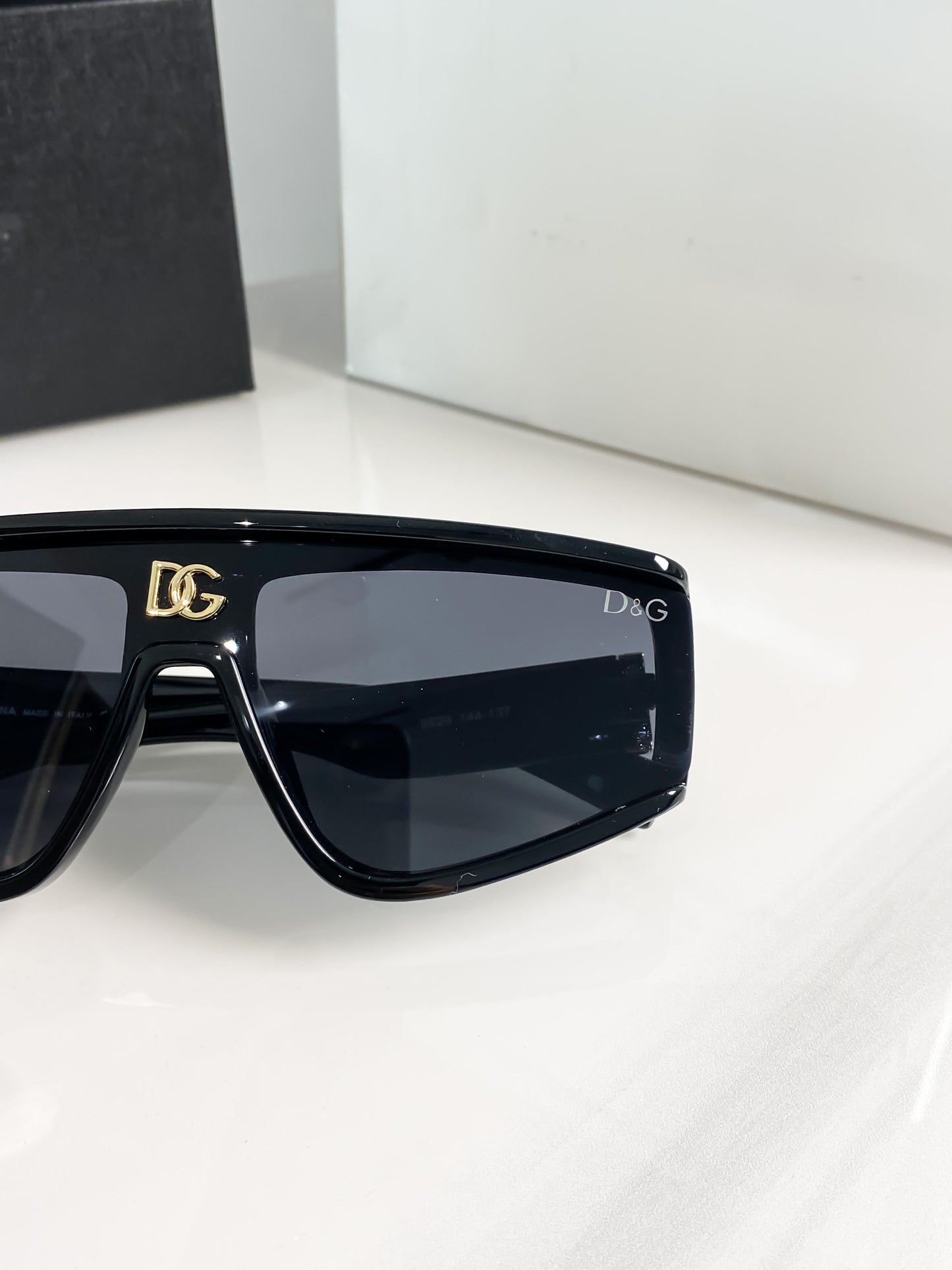 Dolce & Gabbana Sunglass