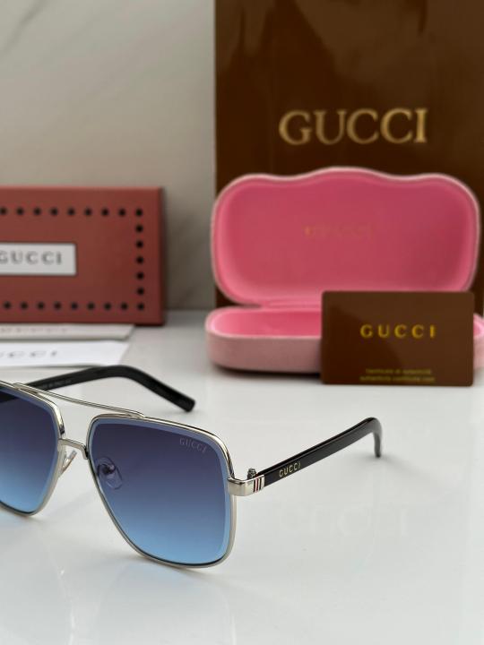 Gucci Sunglass