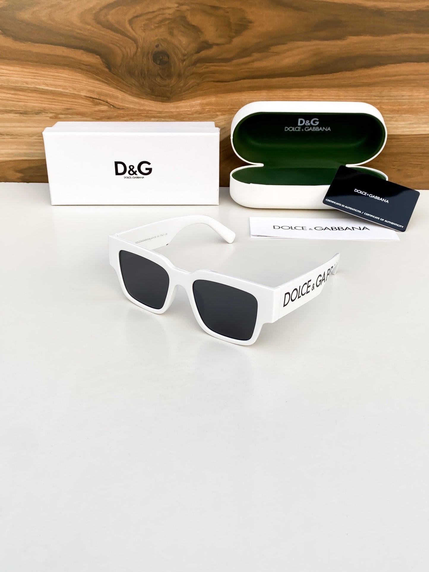 Dolce & Gabbana Sunglass
