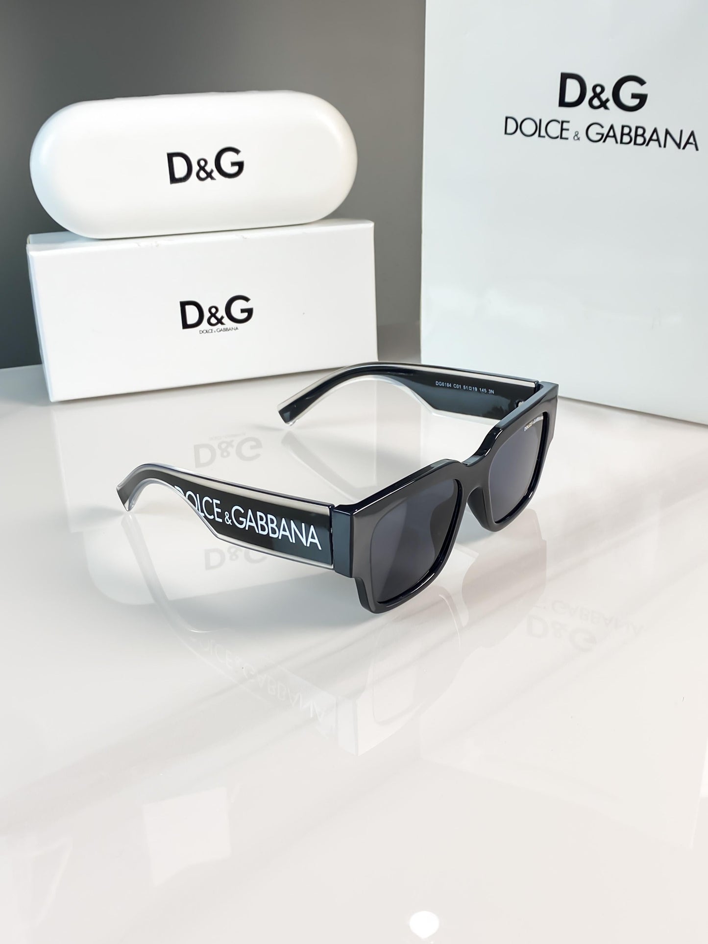 Dolce & Gabbana Sunglass